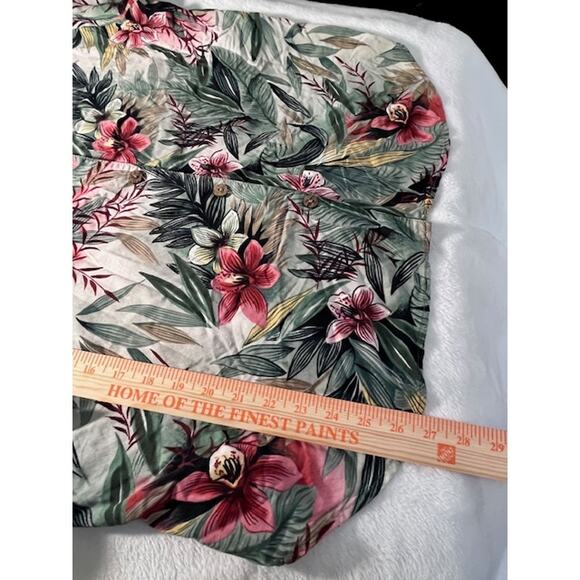 Teddi Woman Tropical Button-Up Shirt | Size 1X | Floral Island Vibes - Picture 6 of 7